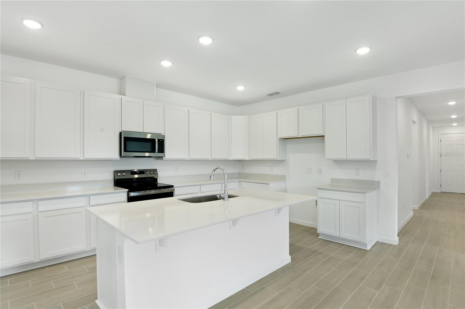 1766 CARNELIAN STREET, Deland, FL 32720 1766 CARNELIAN STREET, Deland, FL 32720