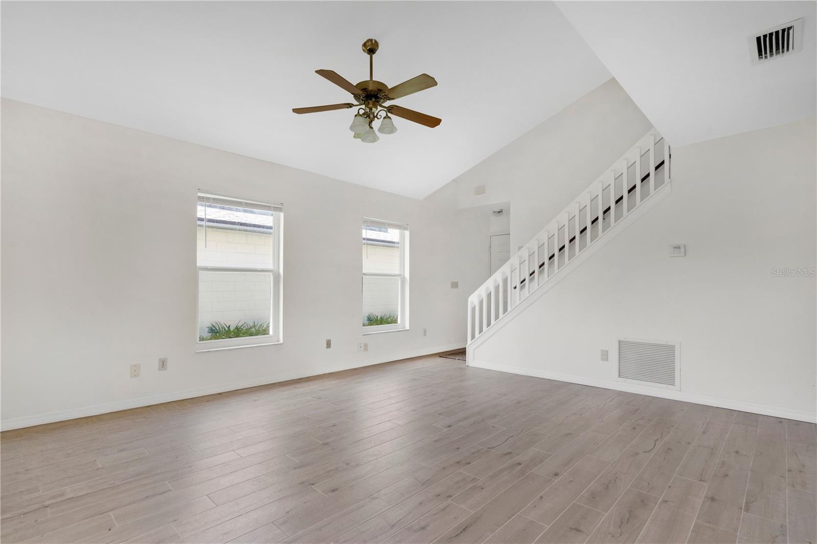 11842 ATLIN DRIVE, Orlando, FL 32837 11842 ATLIN DRIVE, Orlando, FL 32837