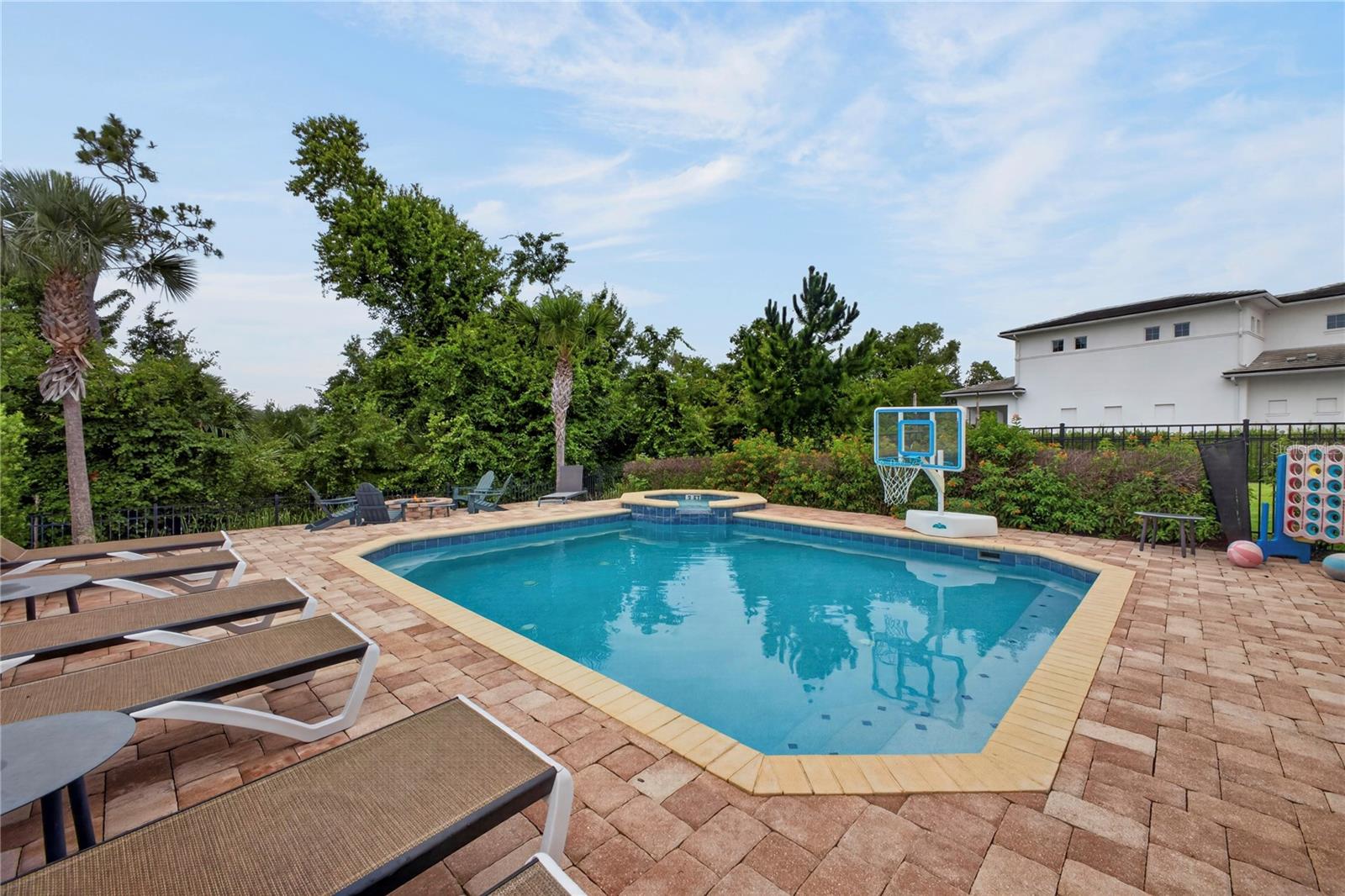 824 DESERT MOUNTAIN COURT, Kissimmee, FL 34747