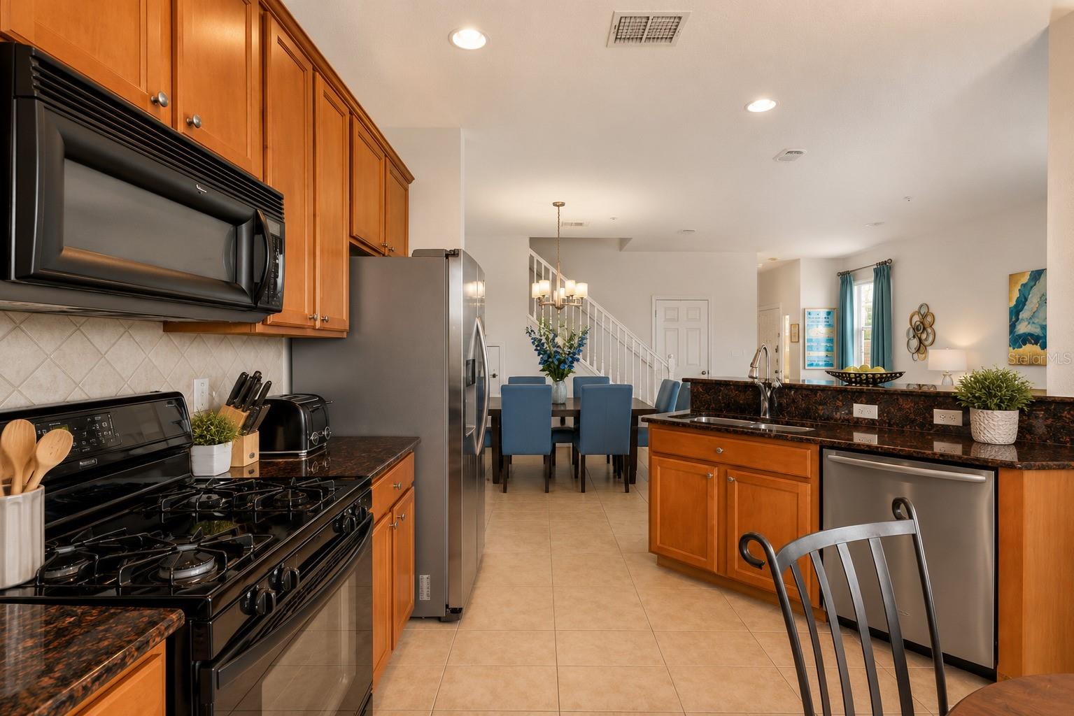 894 ASSEMBLY COURT, Reunion, FL 34747