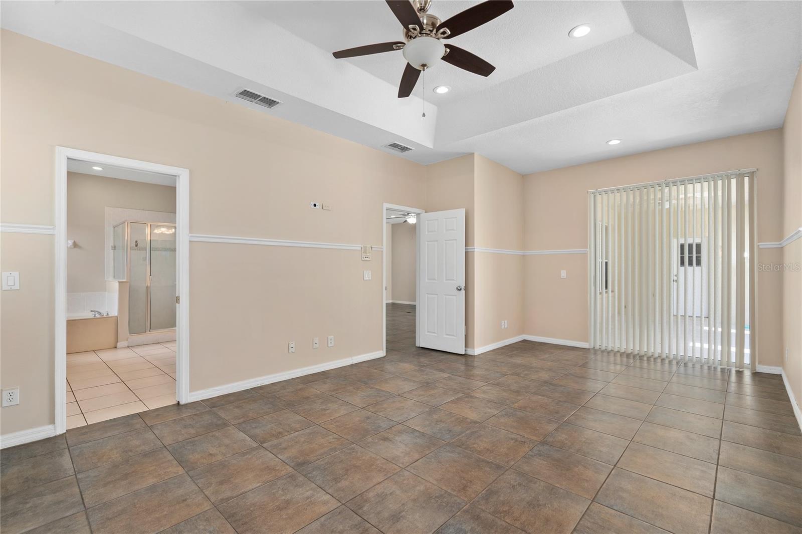 13821 AMBERLEIGH ROAD, Orlando, FL 32837