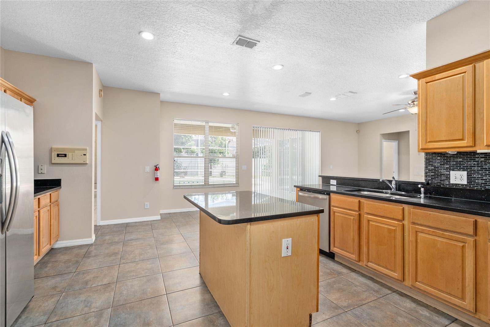 13821 AMBERLEIGH ROAD, Orlando, FL 32837