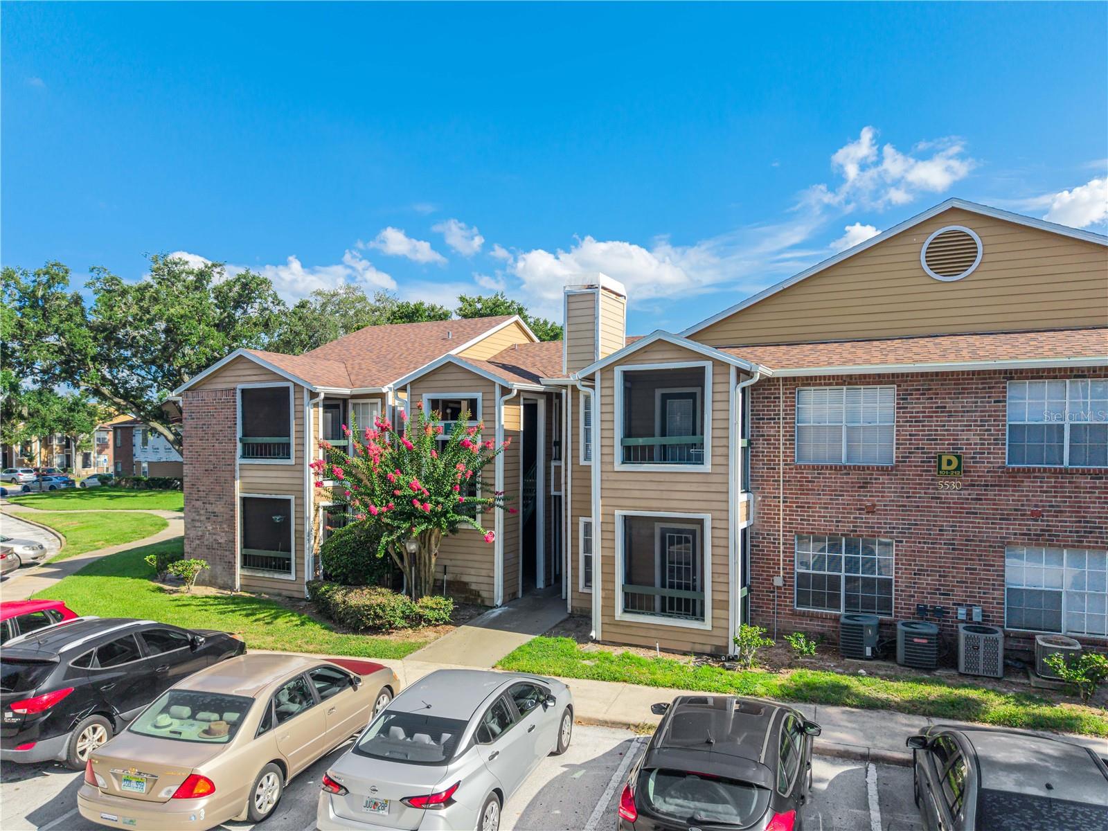 5530 CHRISHIRE WAY, #D109, Orlando, FL 32822 5530 CHRISHIRE WAY, #D109, Orlando, FL 32822