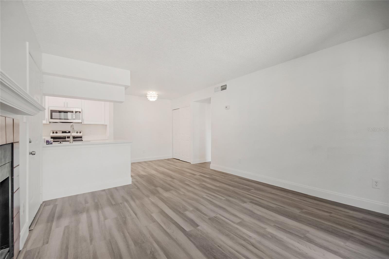 5530 CHRISHIRE WAY, #D109, Orlando, FL 32822