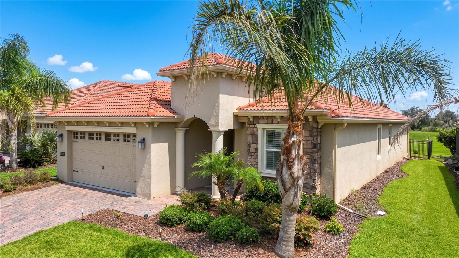 1077 DOWNSWING PL, Davenport, FL 33896