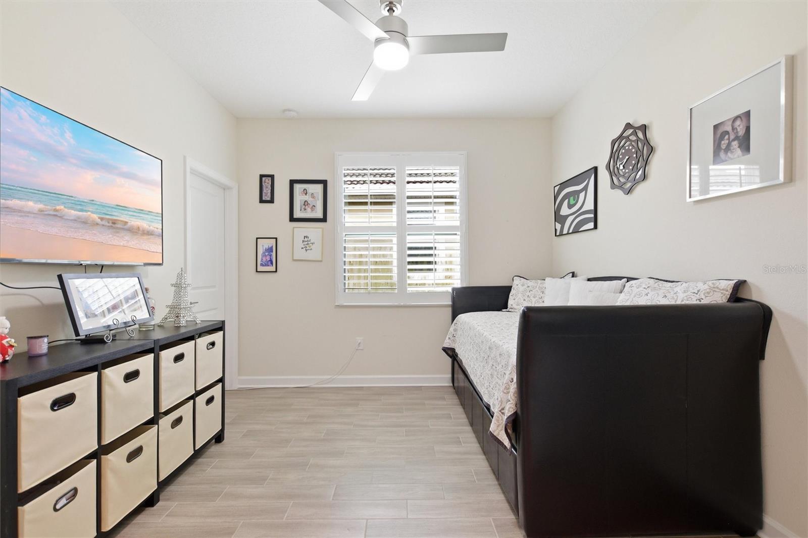 1077 DOWNSWING PL, Davenport, FL 33896
