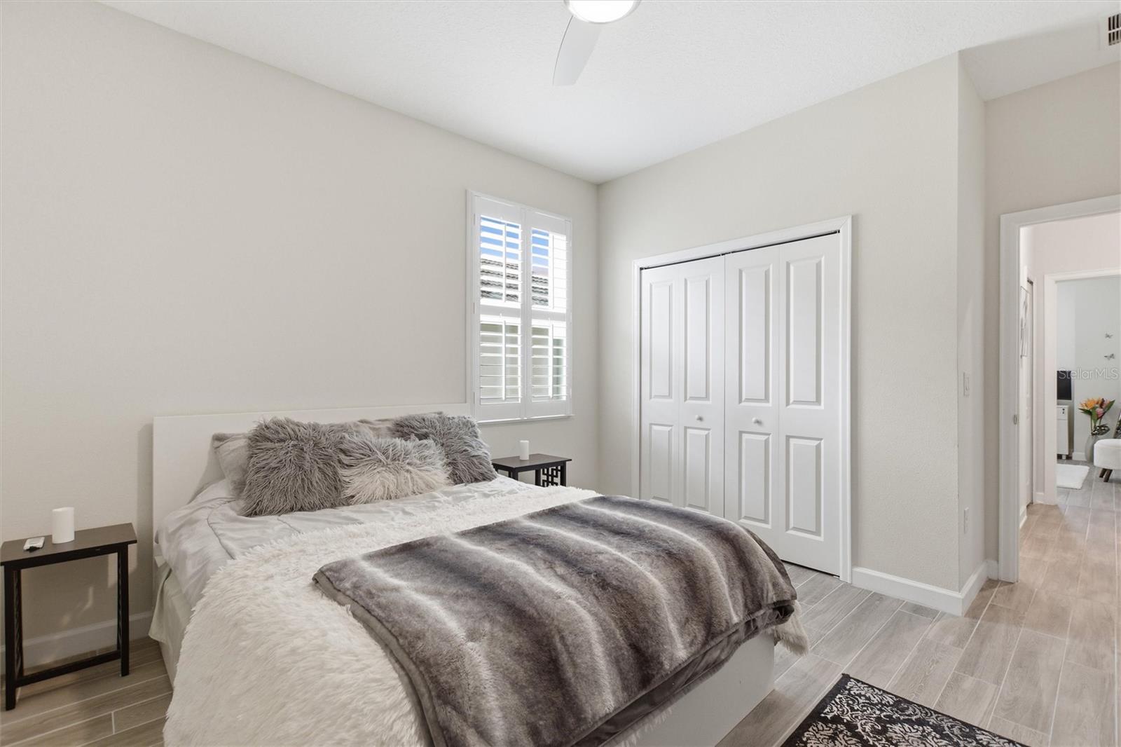 1077 DOWNSWING PL, Davenport, FL 33896