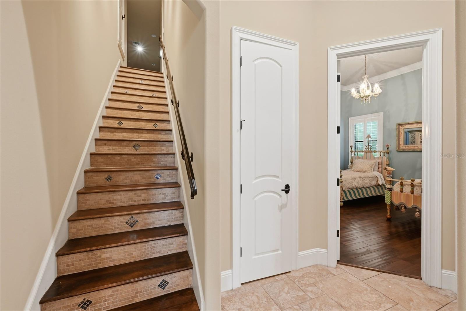 9679 WESTOVER ROBERTS RD, Windermere, FL 34786
