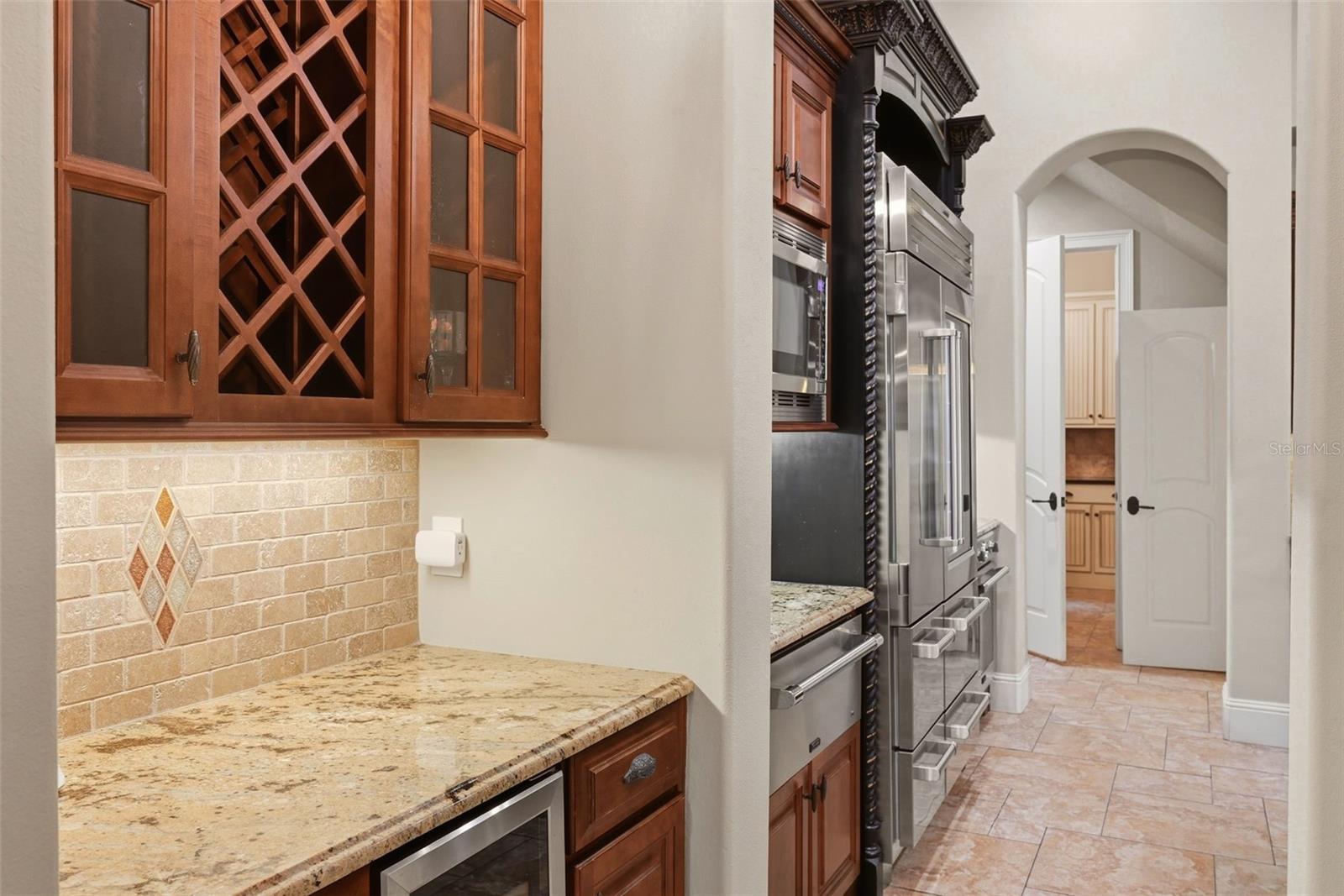 9679 WESTOVER ROBERTS RD, Windermere, FL 34786