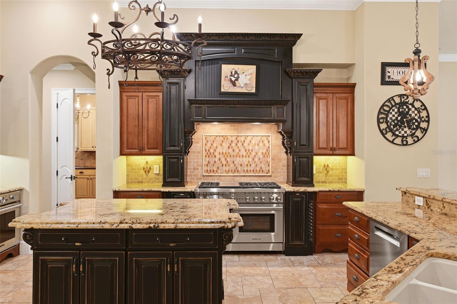 9679 WESTOVER ROBERTS RD, Windermere, FL 34786