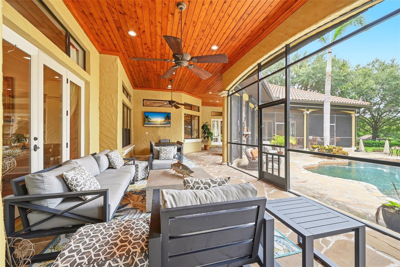 Screened In Lanai