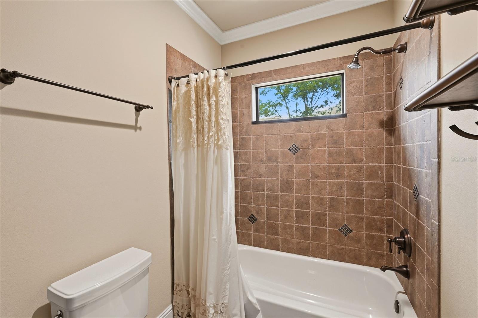 9679 WESTOVER ROBERTS RD, Windermere, FL 34786