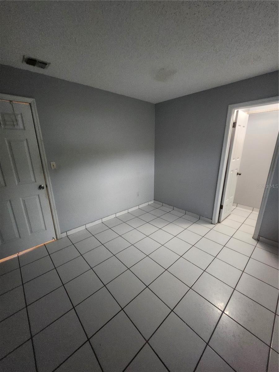 BEDROOM 3B