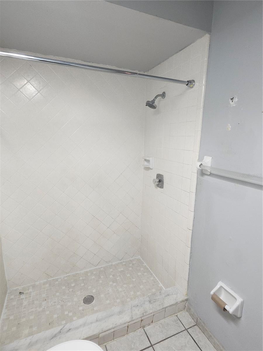 PRIMARY ENSUITE B