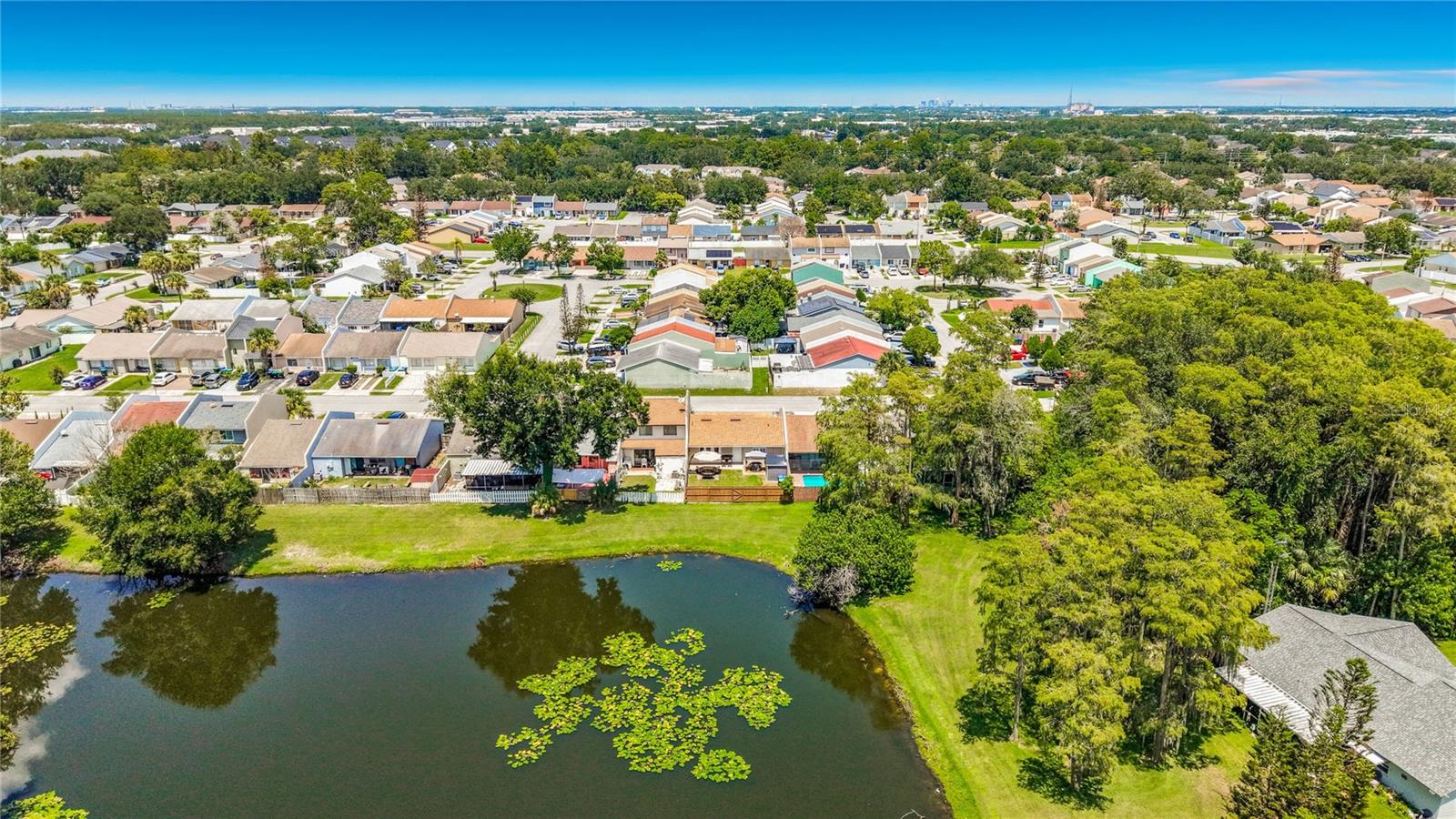 2710 CHARING CROSS WAY, Orlando, FL 32837