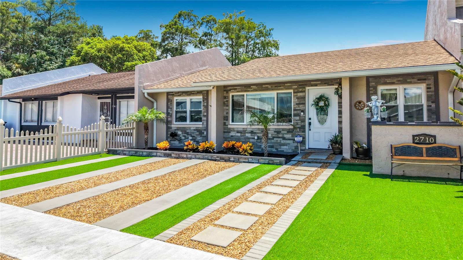 2710 CHARING CROSS WAY, Orlando, FL 32837 2710 CHARING CROSS WAY, Orlando, FL 32837