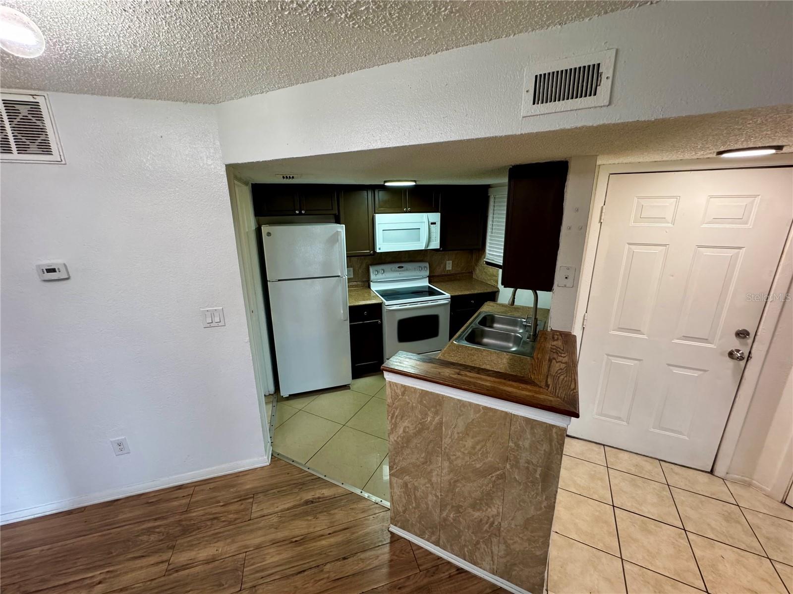 1948 LAKE ATRIUMS CIRCLE, #119, Orlando, FL 32839