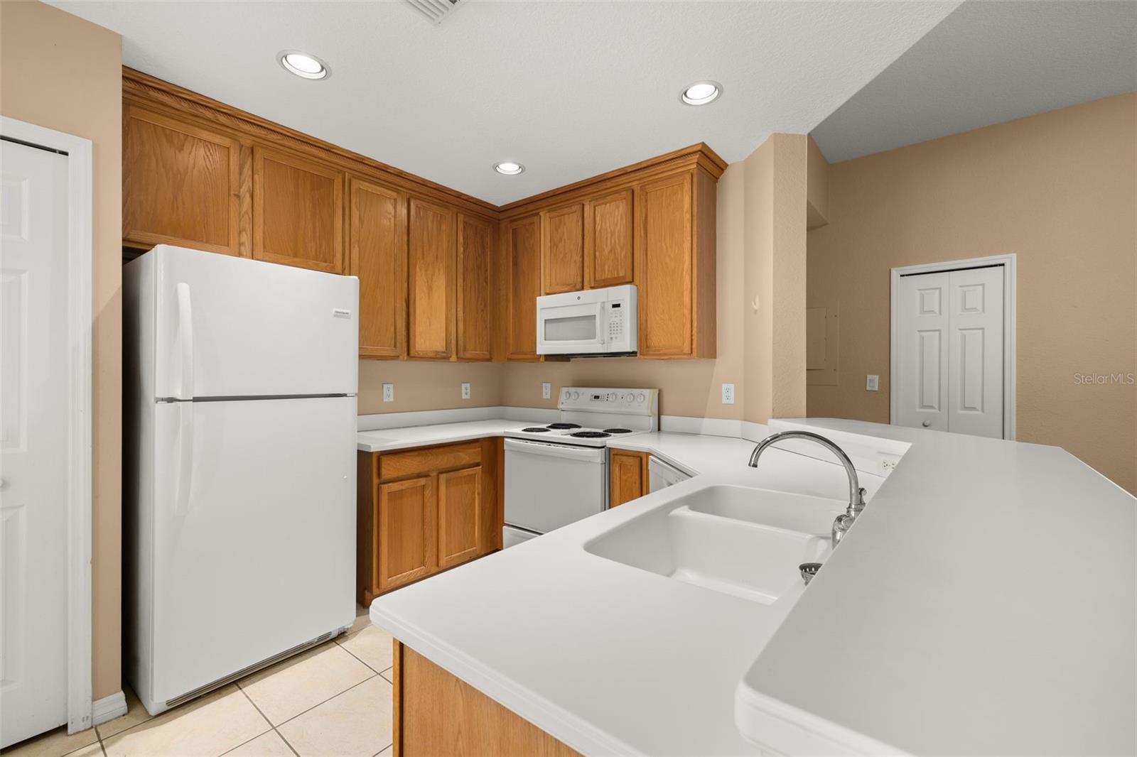 921 BEGONIA ROAD, #203, Celebration, FL 34747