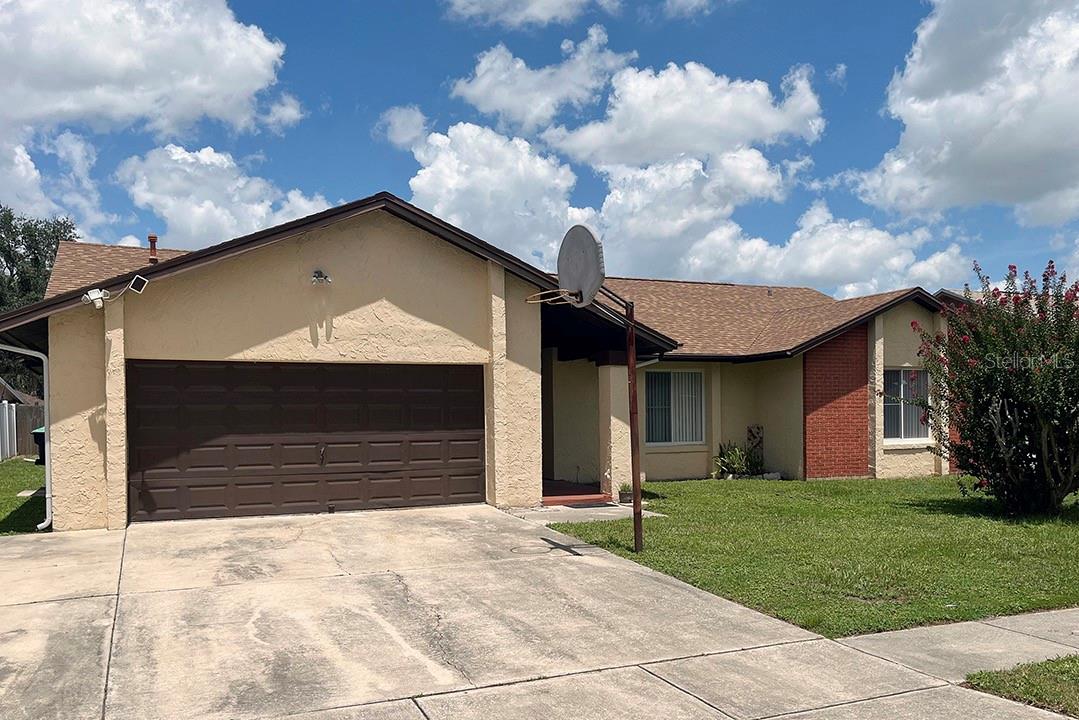 2127 SPICE AVENUE, Orlando, FL 32837 2127 SPICE AVENUE, Orlando, FL 32837
