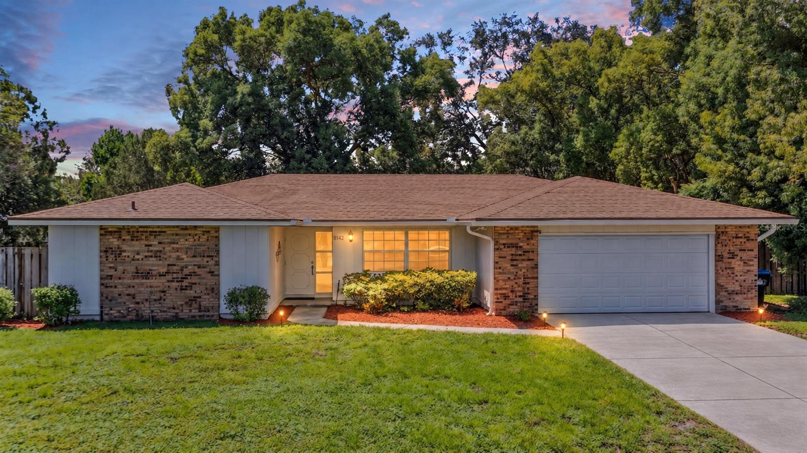 8142 GOLDEN SANDS DRIVE, Orlando, FL 32819 8142 GOLDEN SANDS DRIVE, Orlando, FL 32819