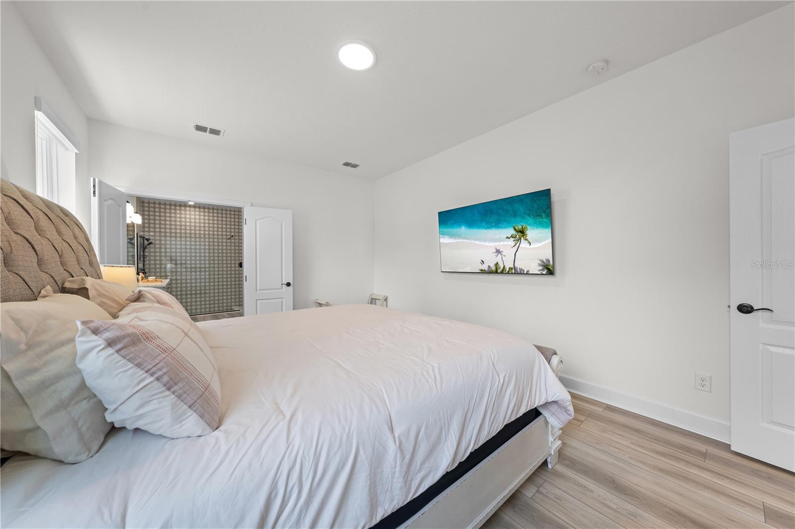 1st Floor Bedroom