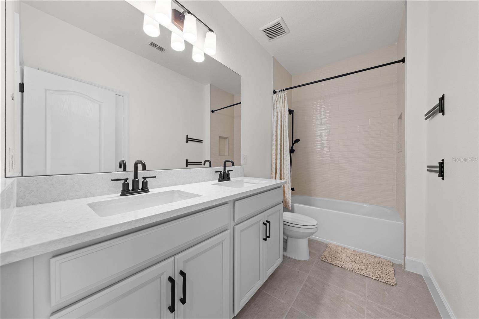 4979 RAIN SHADOW DRIVE, St Cloud, FL 34772