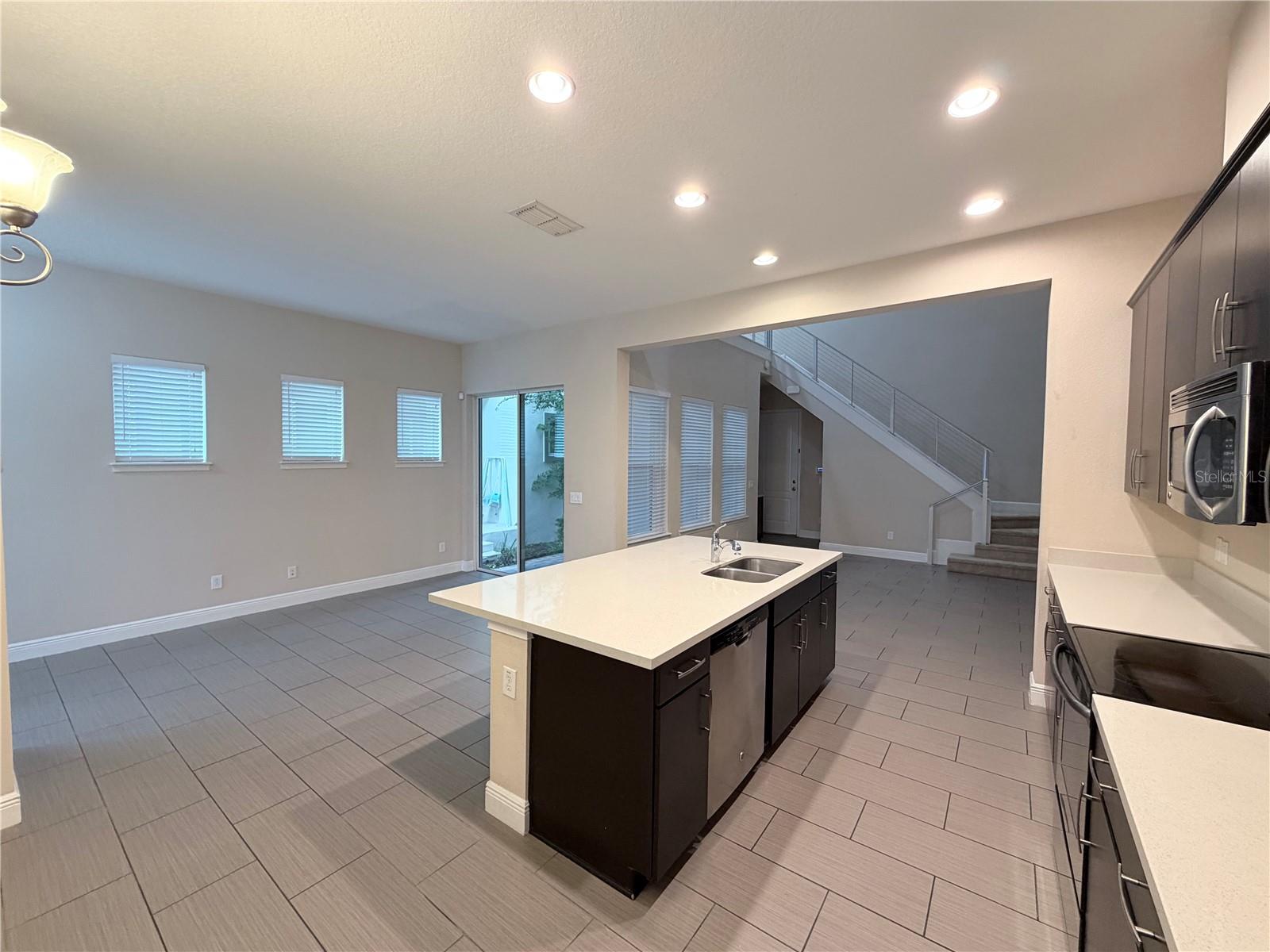 14142 WALCOTT AVENUE, Orlando, FL 32827