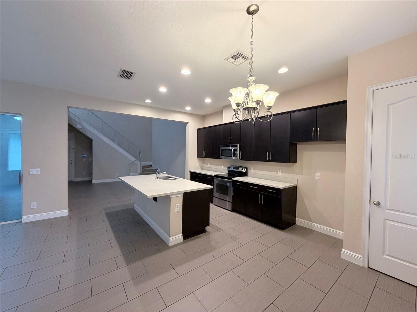 14142 WALCOTT AVENUE, Orlando, FL 32827