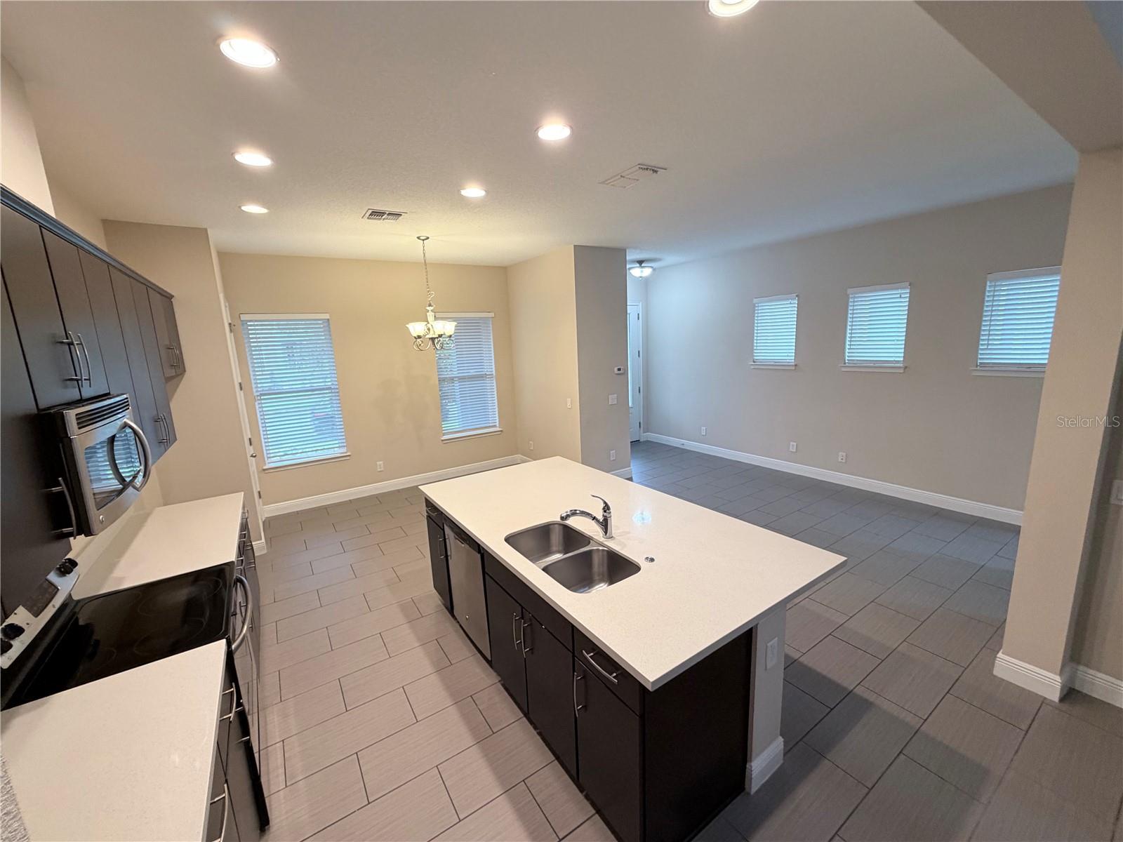 14142 WALCOTT AVENUE, Orlando, FL 32827