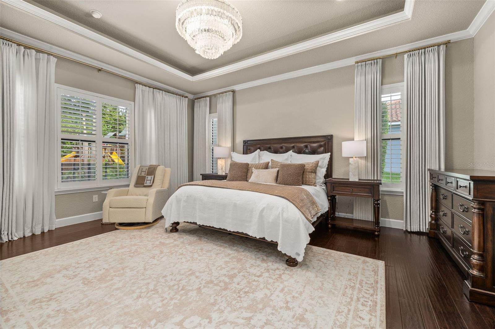 Tray ceiling