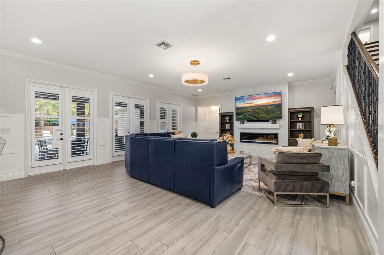 Large family room