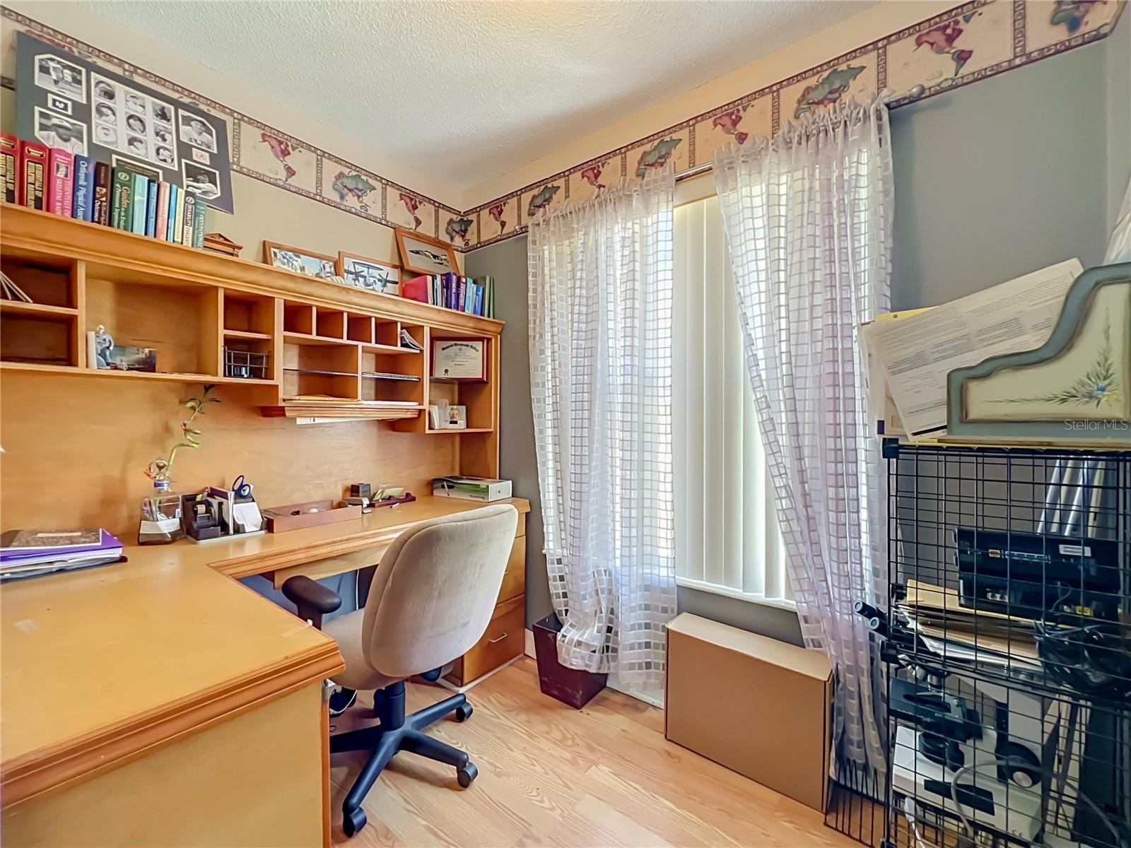 Office off the Bonus room