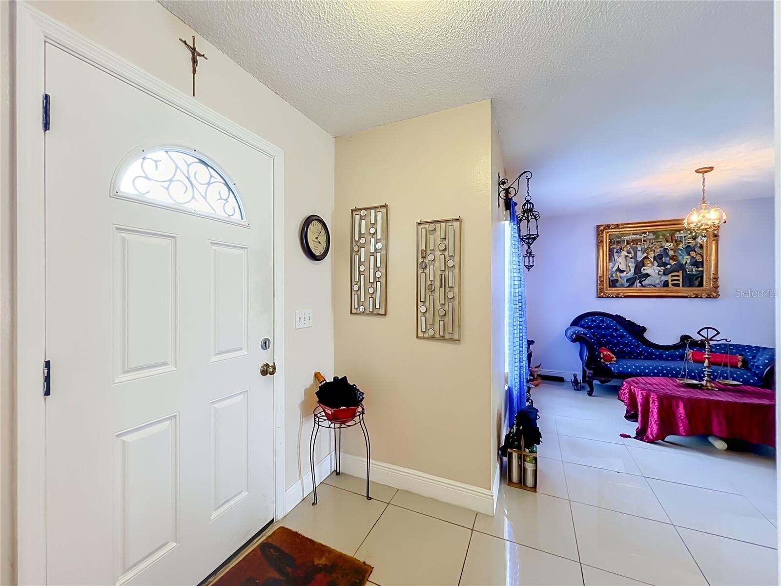 Foyer entry