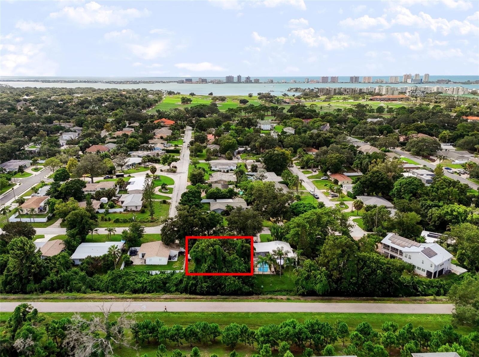 327 BARBARA CIRCLE, Belleair, FL 33756
