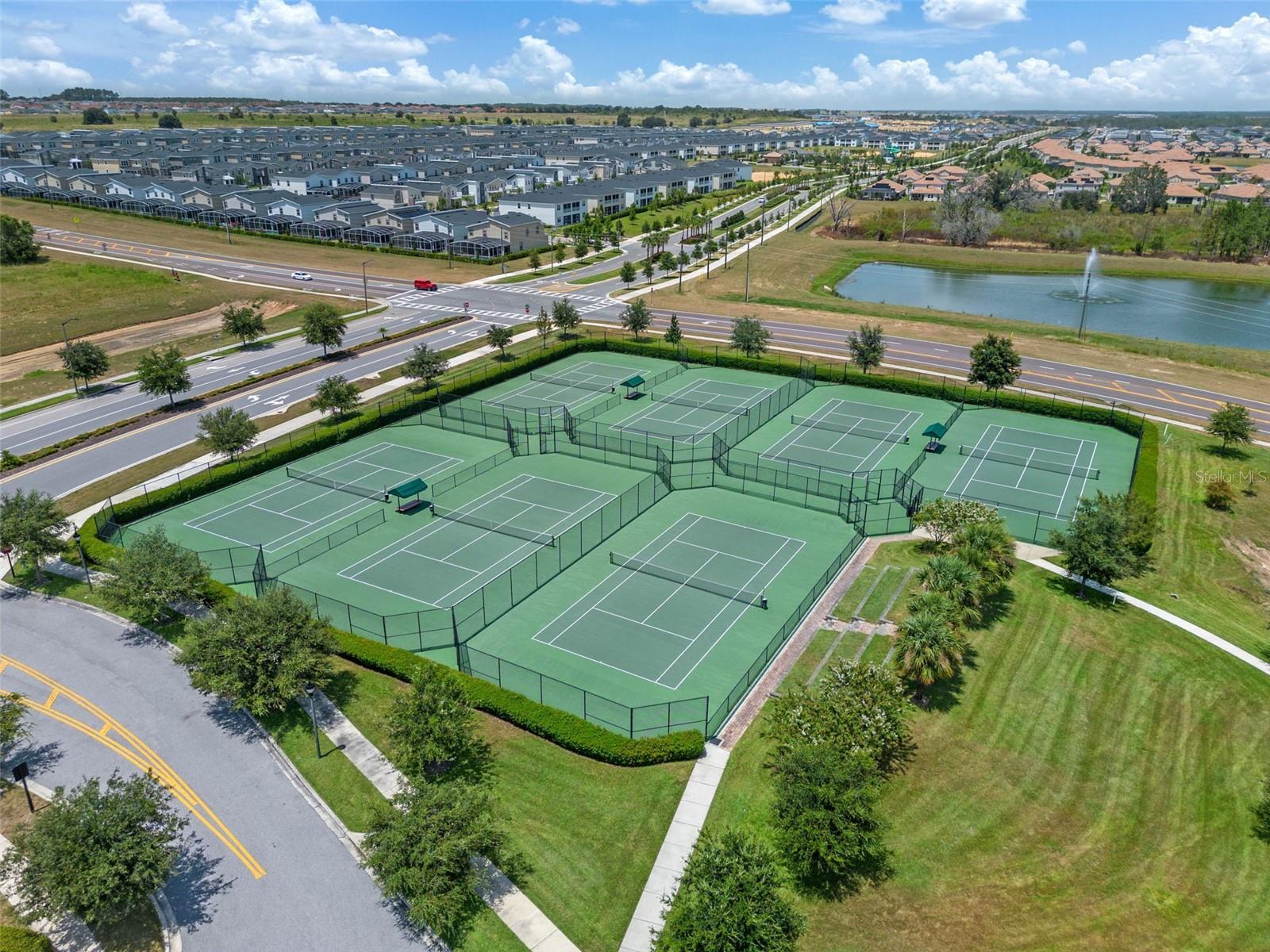 682 WHISTLING STRAITS BOULEVARD, Davenport, FL 33896