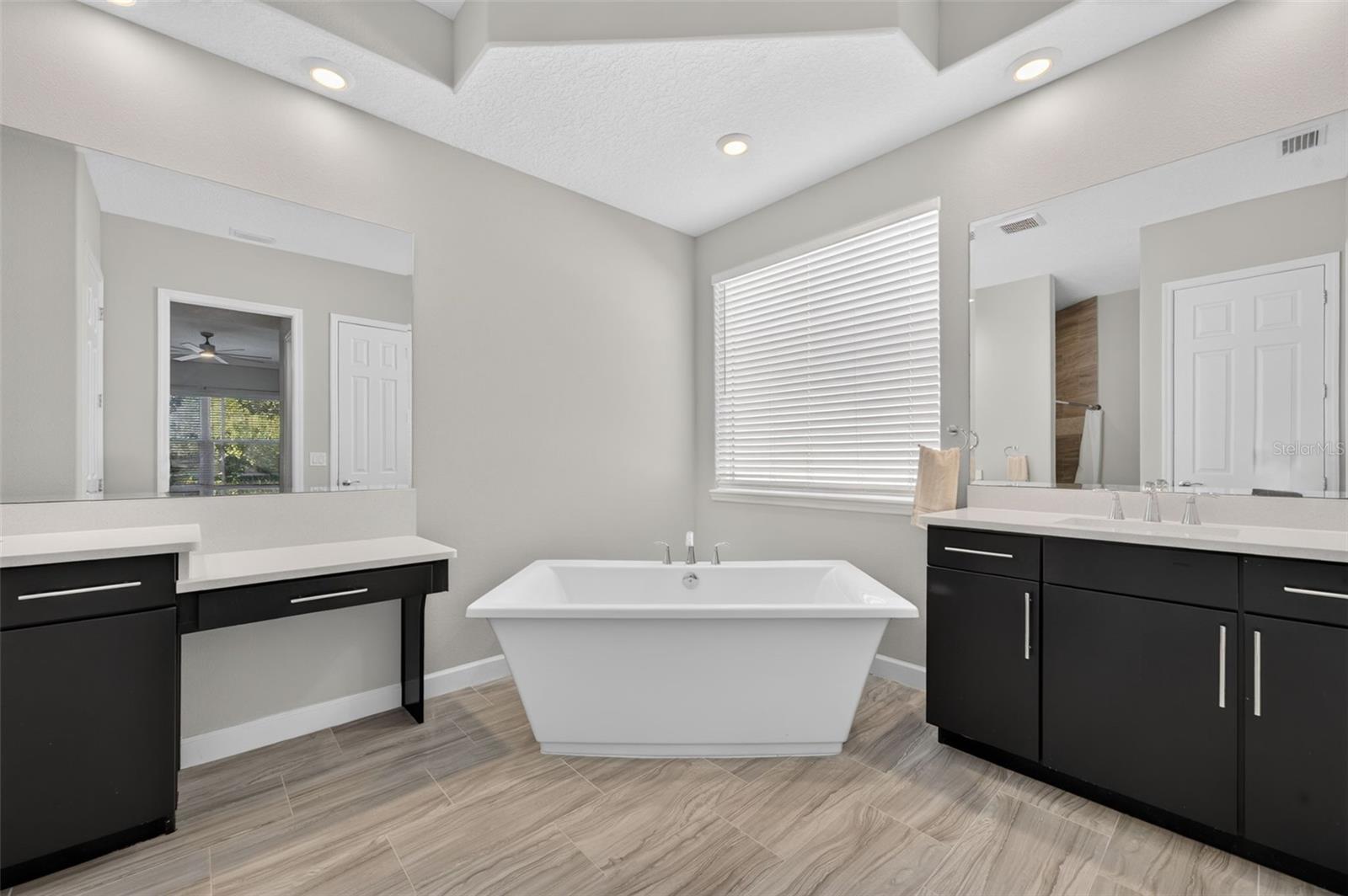 2616 LANCASTER RIDGE DRIVE, Davenport, FL 33837