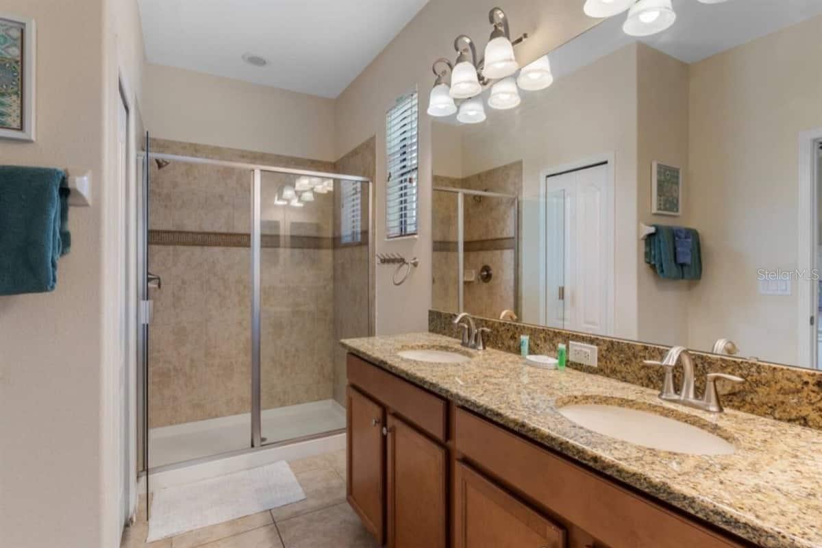 1442 MOON VALLEY DRIVE, Davenport, FL 33896