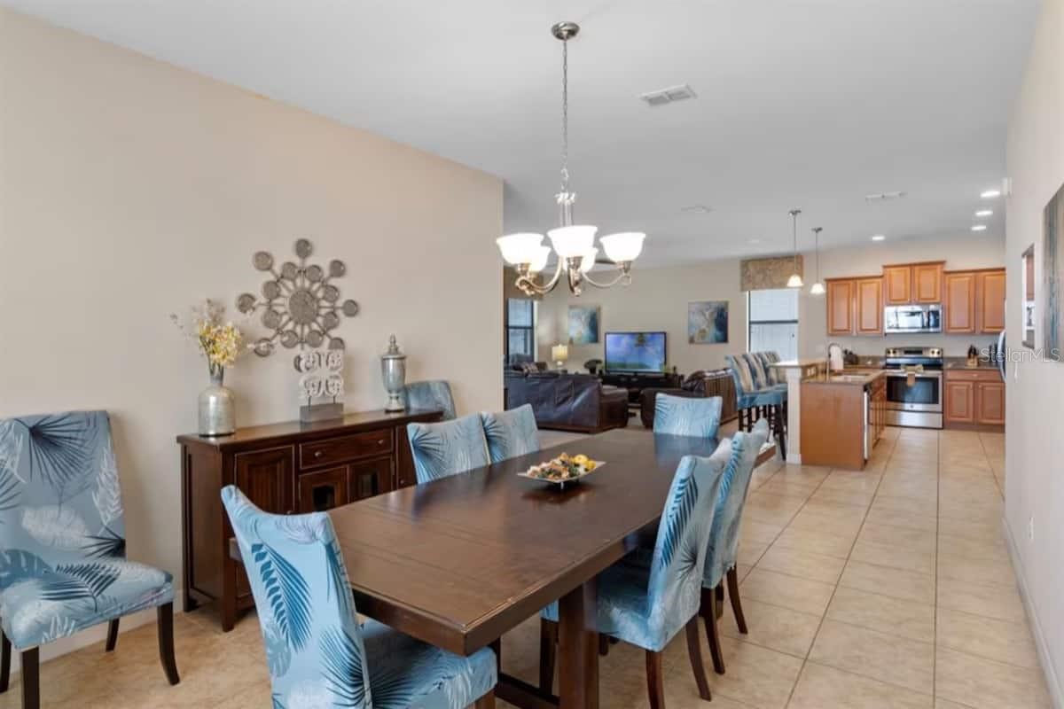 1442 MOON VALLEY DRIVE, Davenport, FL 33896