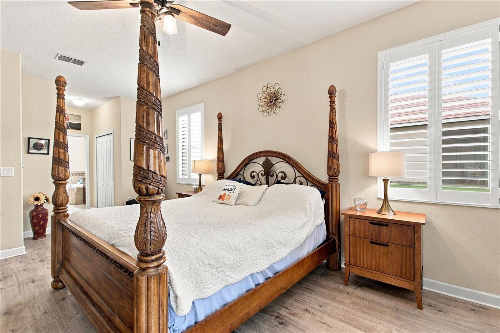 8961 DOVE VALLEY WAY, Davenport, FL 33896