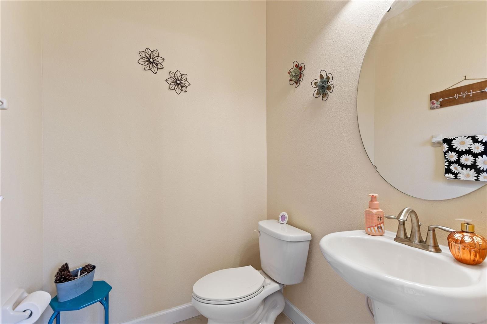 8961 DOVE VALLEY WAY, Davenport, FL 33896