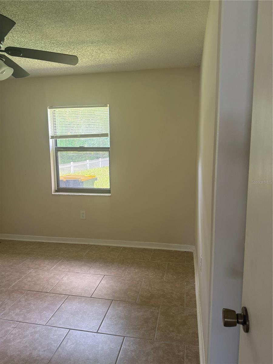 5637 CHERRY WOOD CIRCLE, Lakeland, FL 33811 5637 CHERRY WOOD CIRCLE, Lakeland, FL 33811