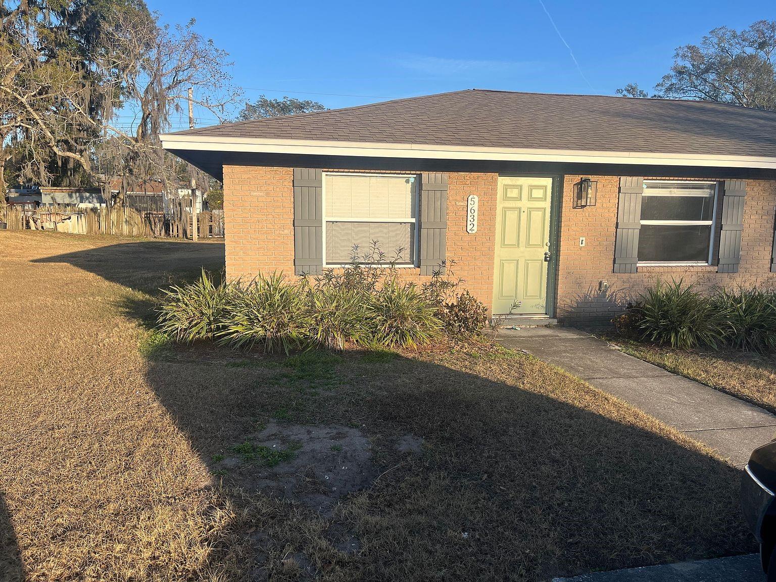 5637 CHERRY WOOD CIRCLE, Lakeland, FL 33811 5637 CHERRY WOOD CIRCLE, Lakeland, FL 33811