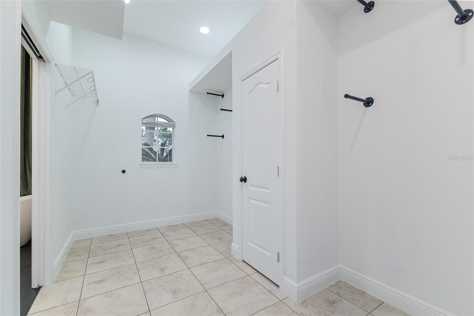 1233 VISTA HILLS DRIVE, Lakeland, FL 33813