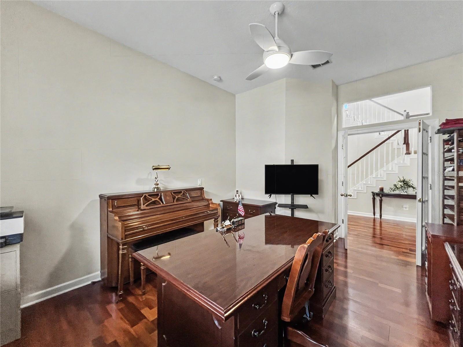 1113 CELEBRATION AVENUE, Celebration, FL 34747