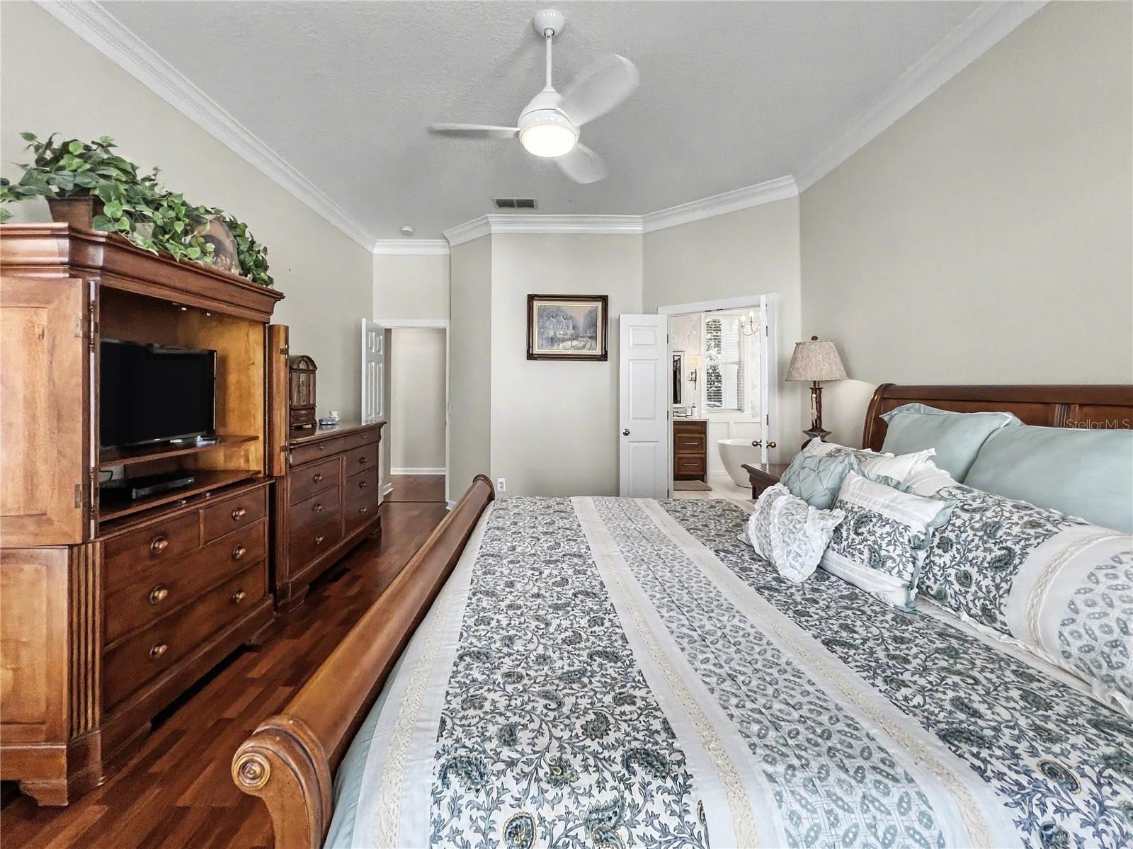 1113 CELEBRATION AVENUE, Celebration, FL 34747