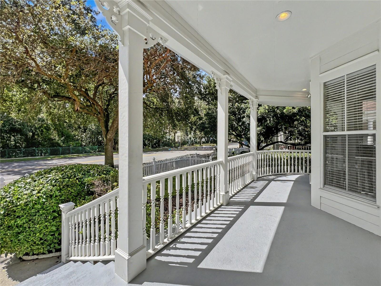 1113 CELEBRATION AVENUE, Celebration, FL 34747