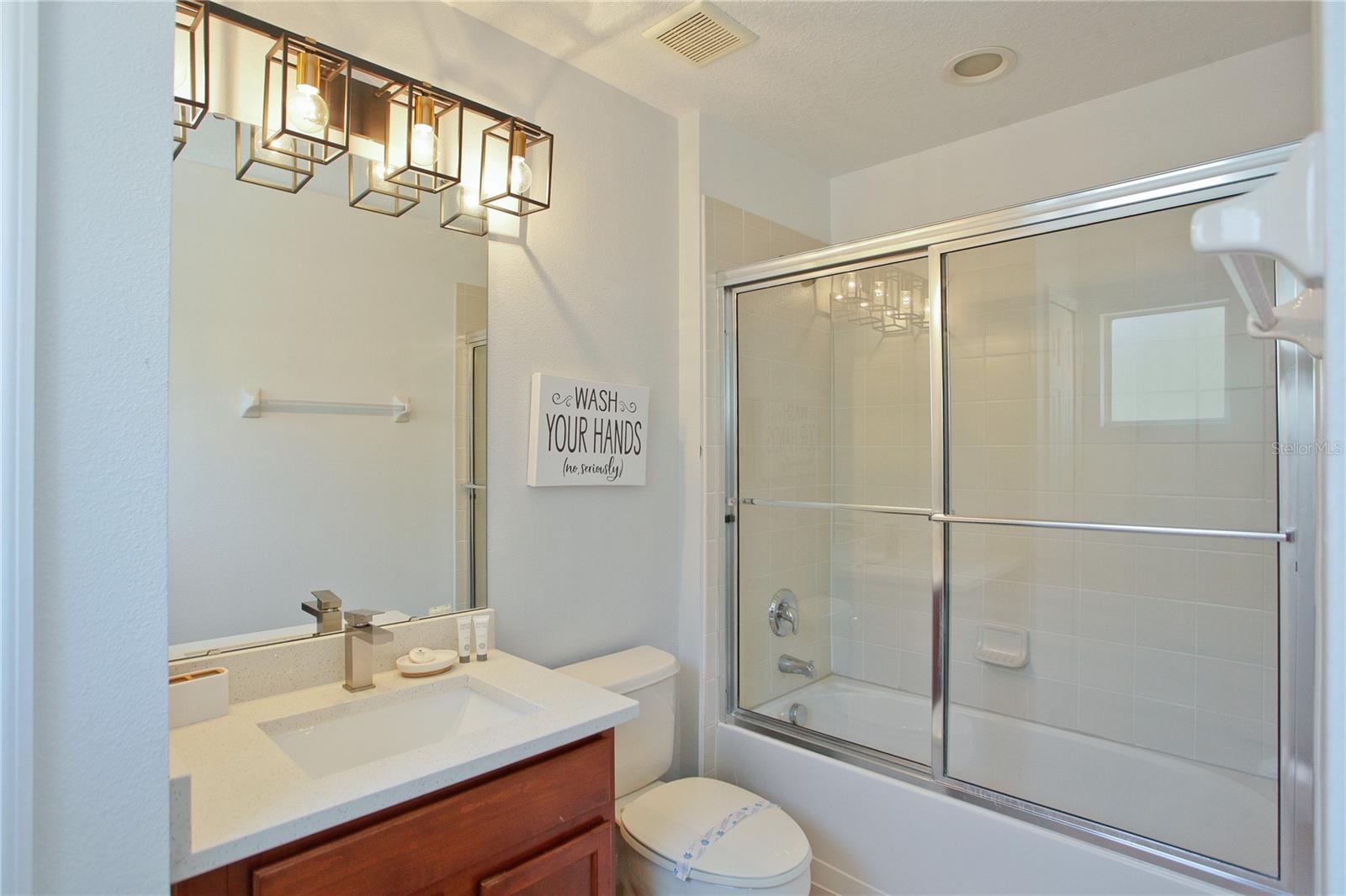 231 LAS FUENTES DRIVE, Kissimmee, FL 34746