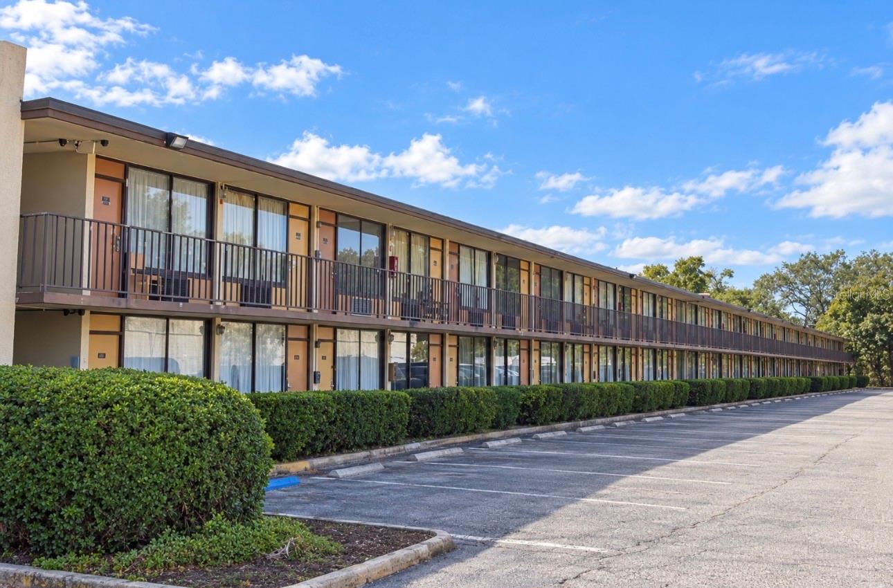 7900 S ORANGE BLOSSOM TRAIL, #2002, Orlando, FL 32809