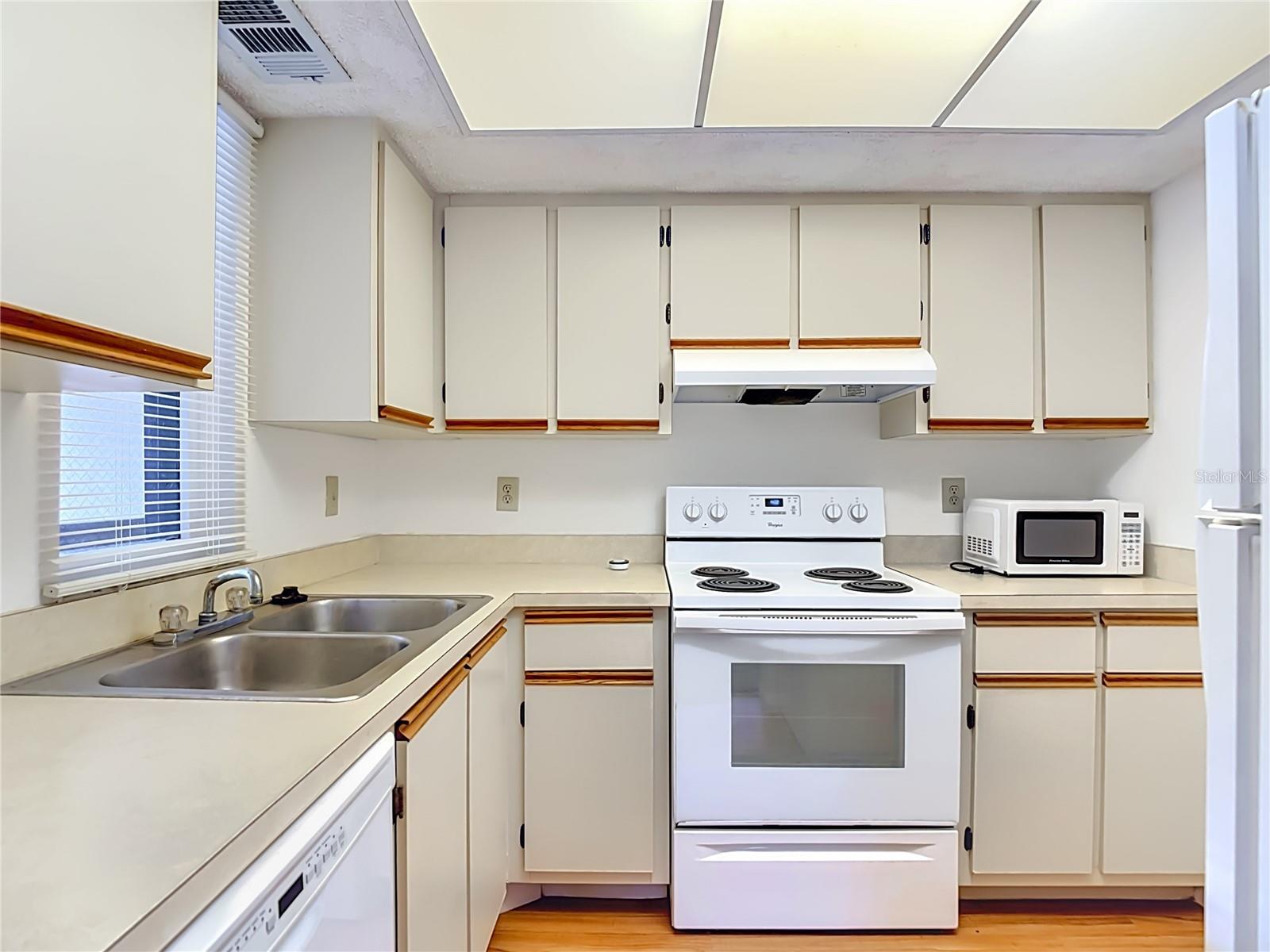 19505 QUESADA AVENUE, #EE204, Port Charlotte, FL 33948