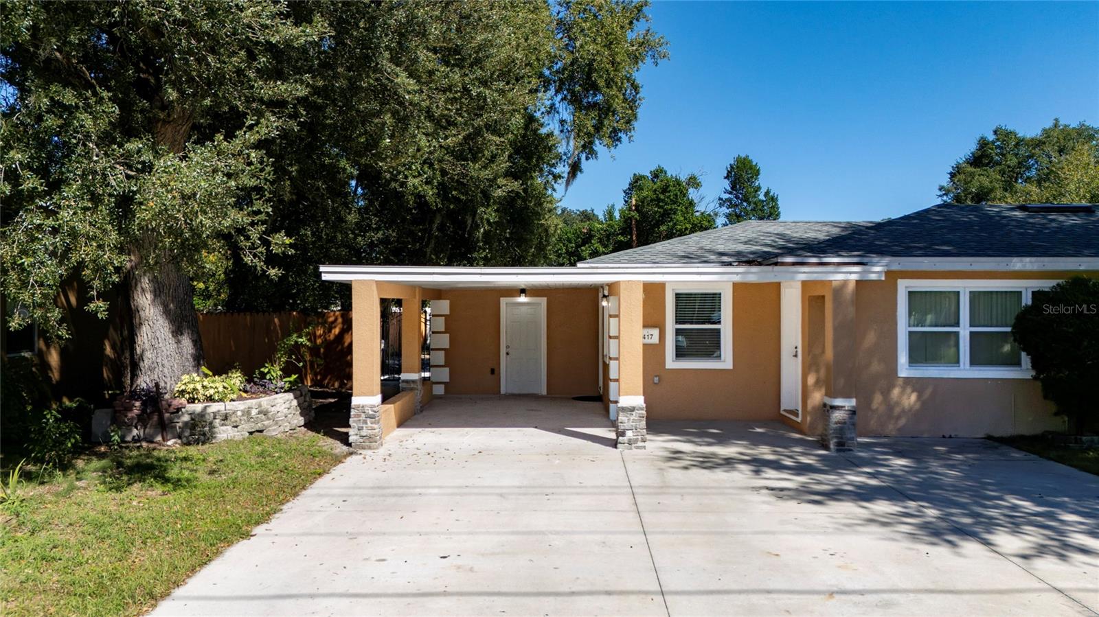417 AVENUE G SE, Winter Haven, FL 33880